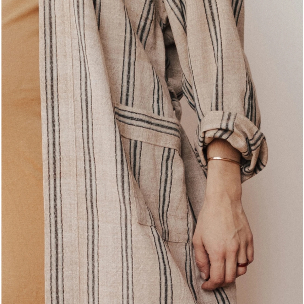 Oddbird Mavis Robe - Picture 3 of 5